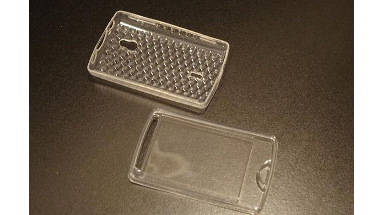 例の「Xperia Mini Pro」用のTPUケースについてレビューをいただきました