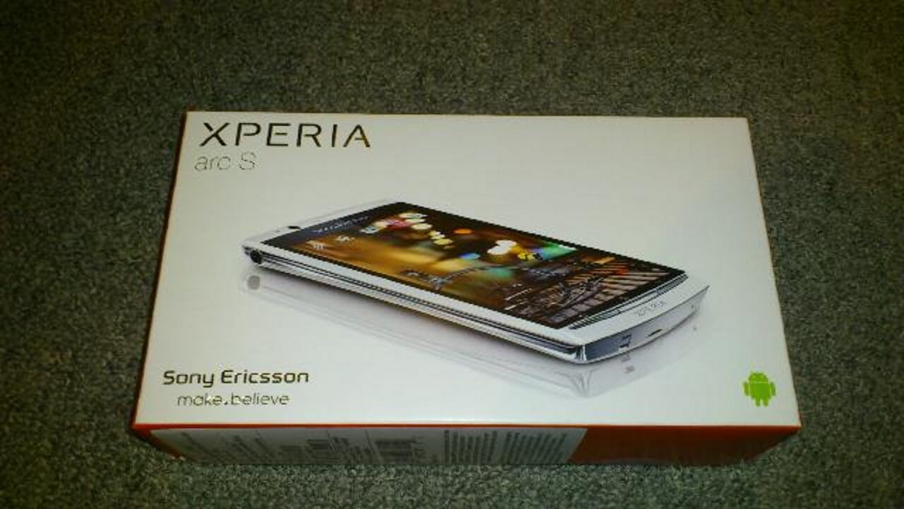 北米版「Xperia Arc S（LT18a）」ホワイトが届きました