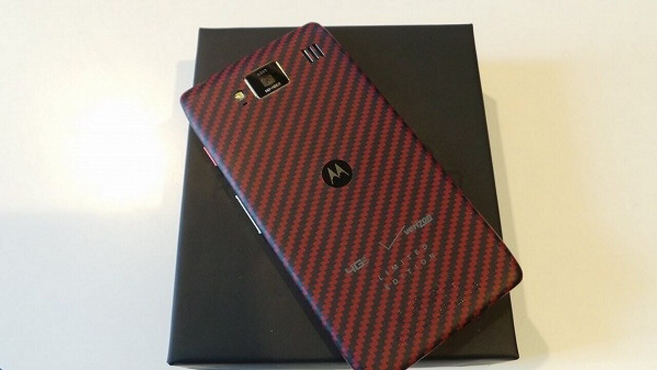 Motorola Droid RAZR MAXX HD XT926の社員限定版が届きました