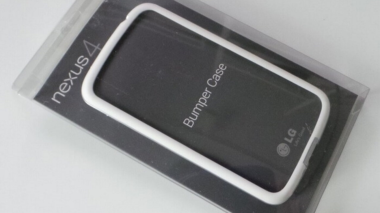 Nexus 4用純正バンパーの限定WHITEが届きました