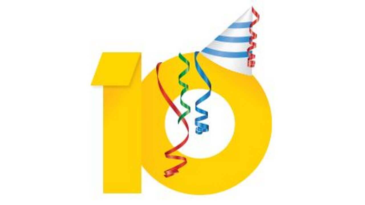 Google Adsense 10周年ホームにエアホッケーゲームが隠れてました