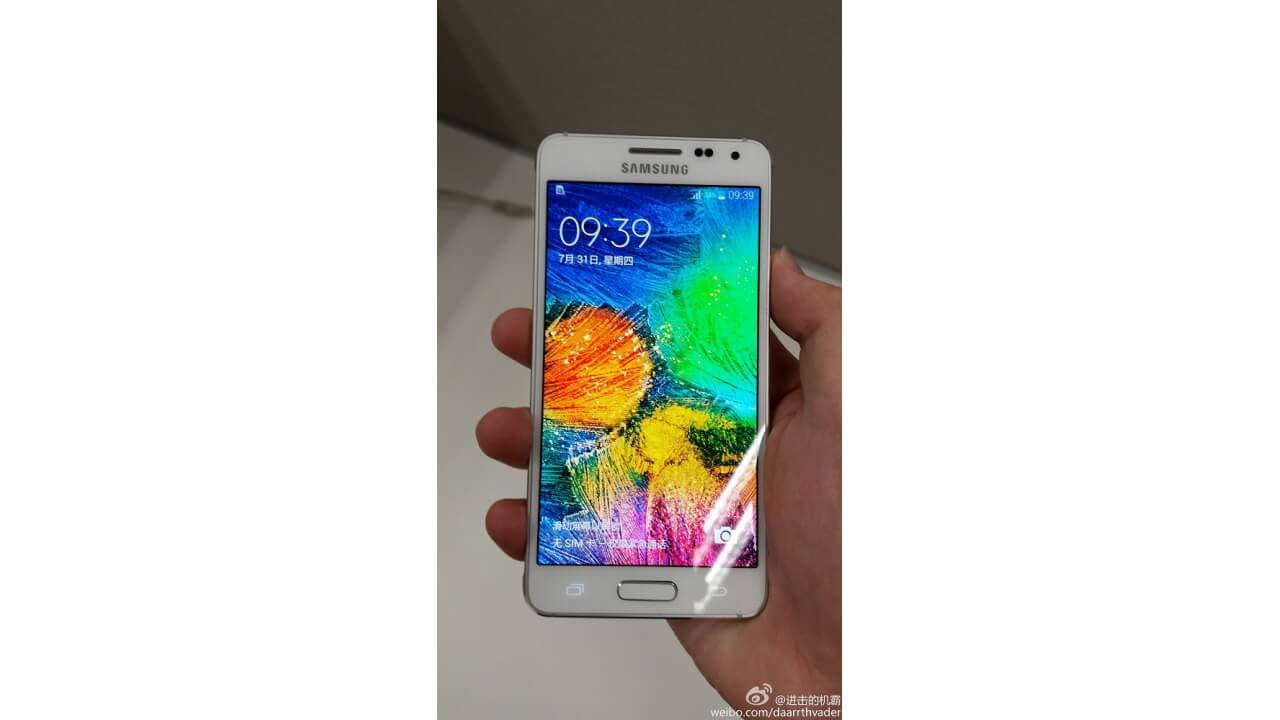 Galaxy AlphaのWHITE画像が多数リーク！