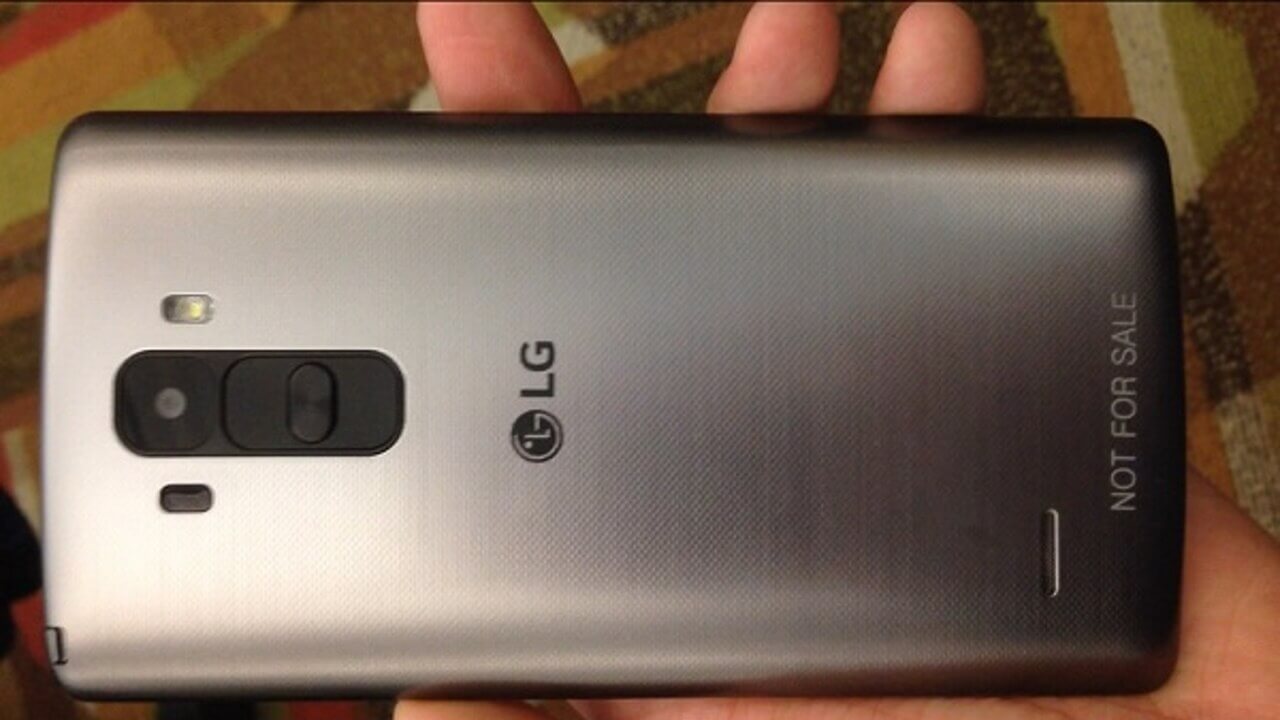 スタイラス搭載「LG G4 Note」とされる実機画像流出