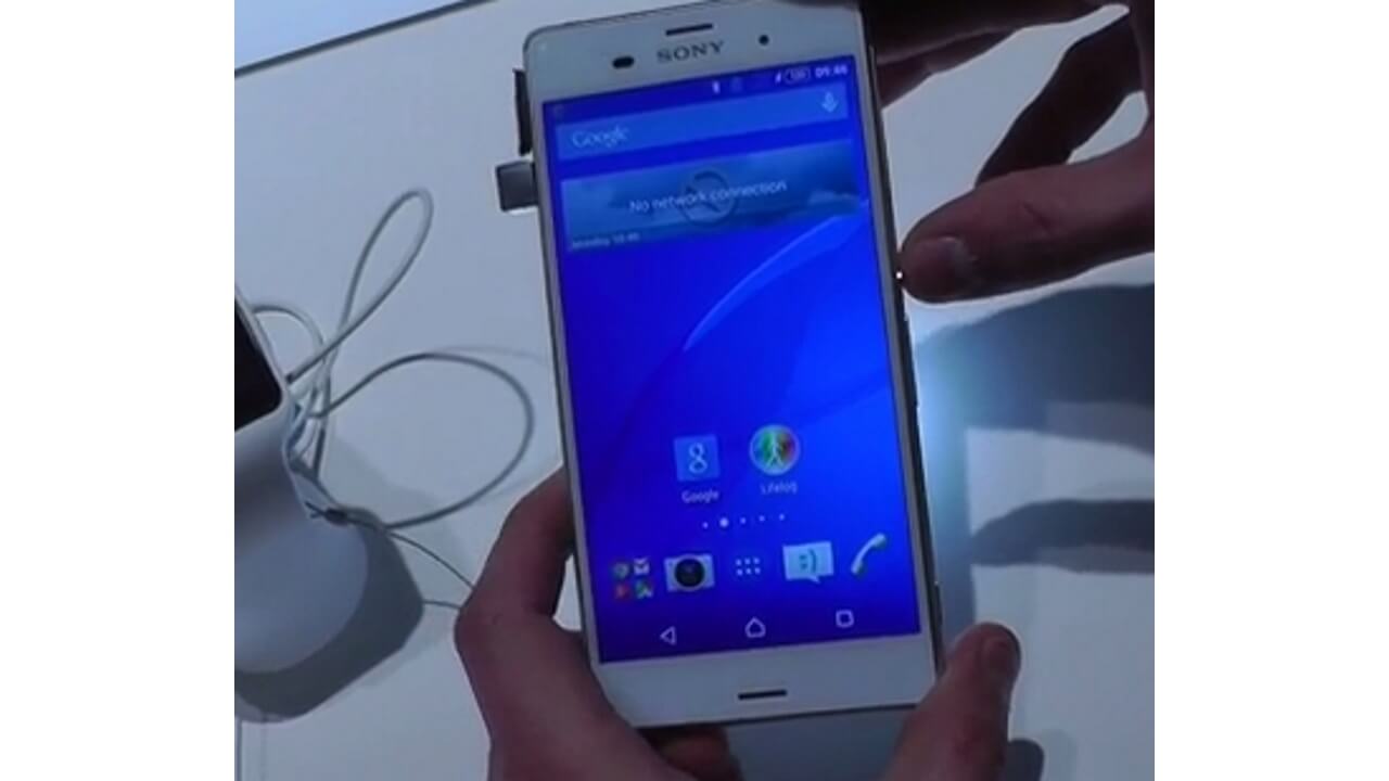 Android 5.0.2搭載「Xperia Z3」がMWC 2015会場で展示中