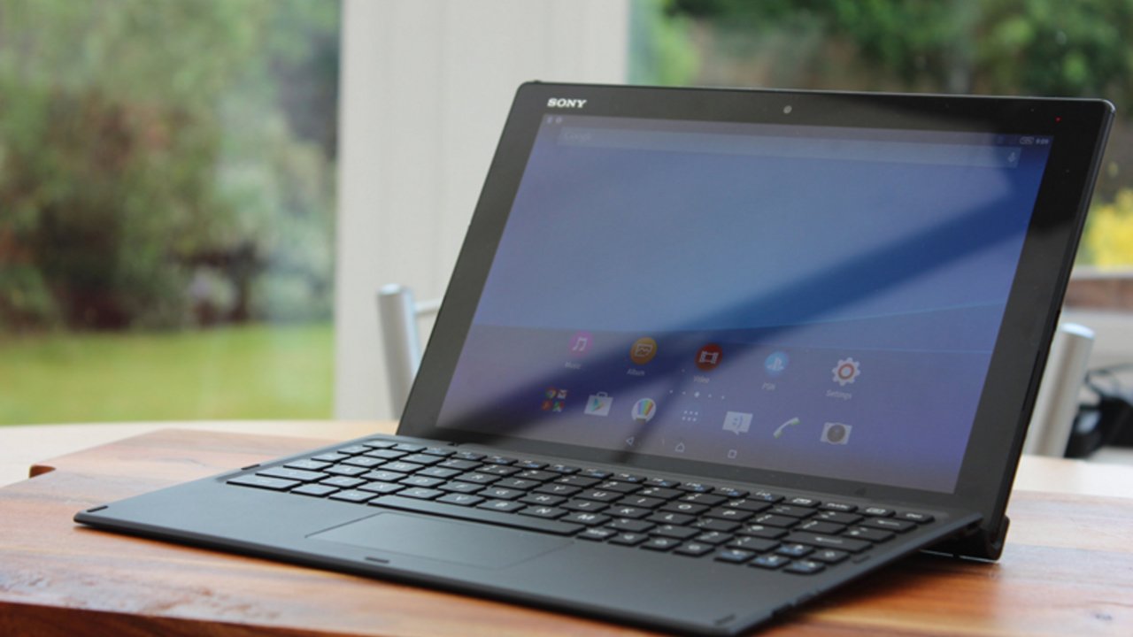 CloveにLTE版「Xperia Z4 Tablet」+「BKB50」同梱版近日中数量限定入荷へ！