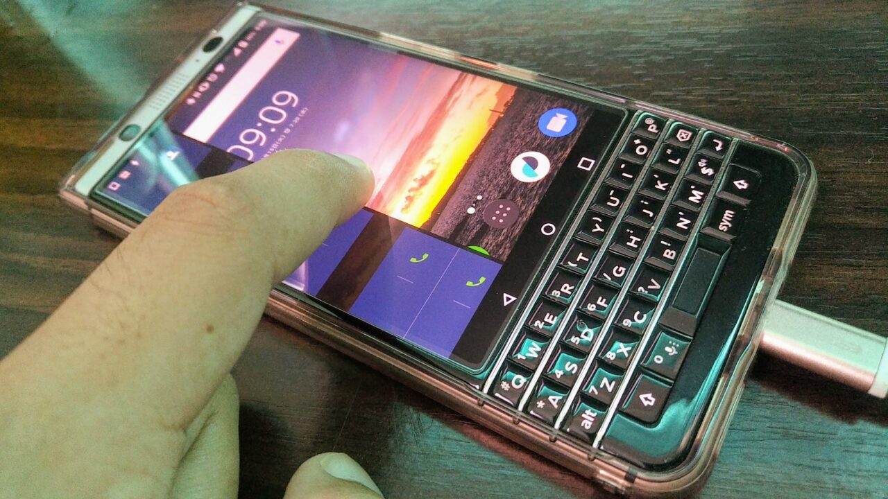 生産性タブの連絡先は「連絡帳」に置き換え可能【KEYone Tips】