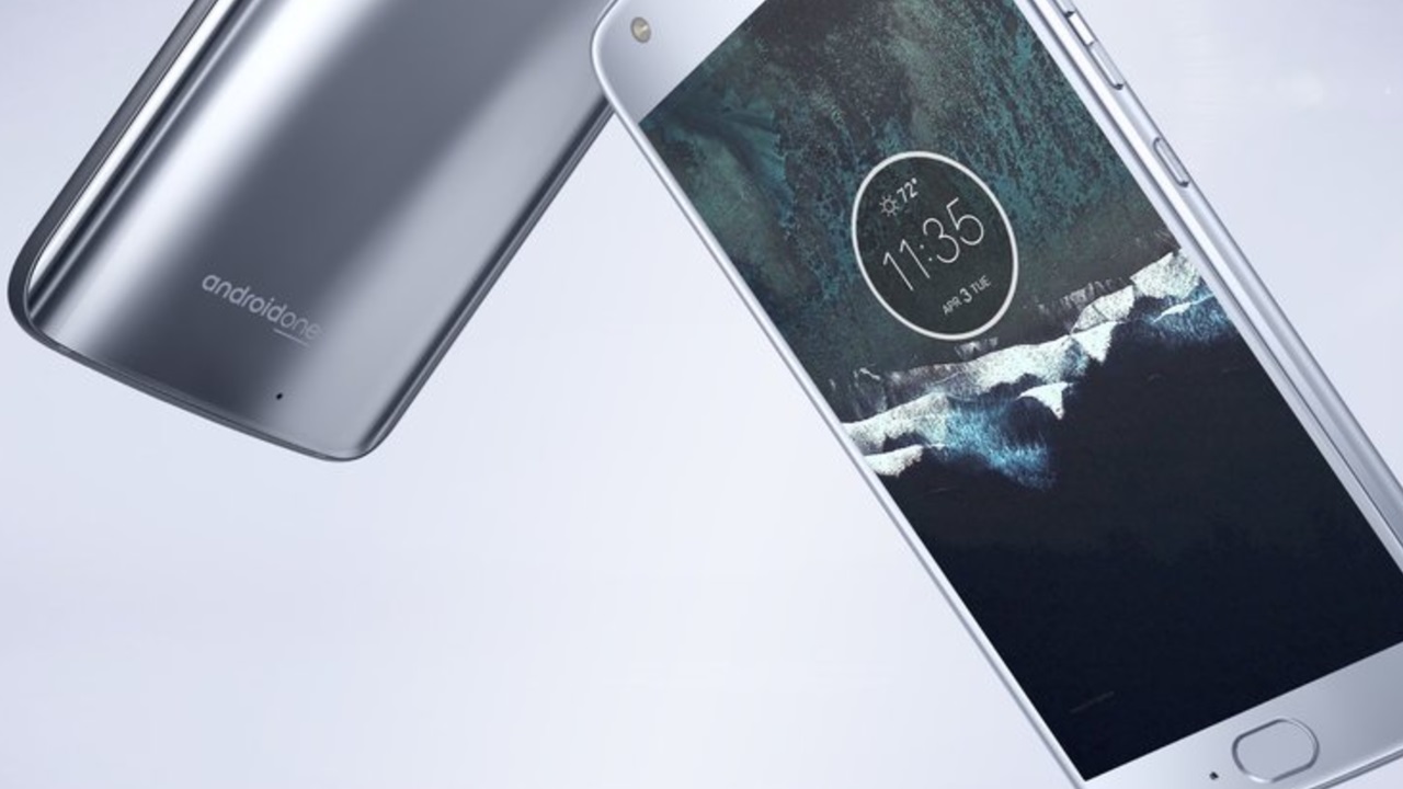 Google、Project Fi専用「Android One Moto X4」米国発売