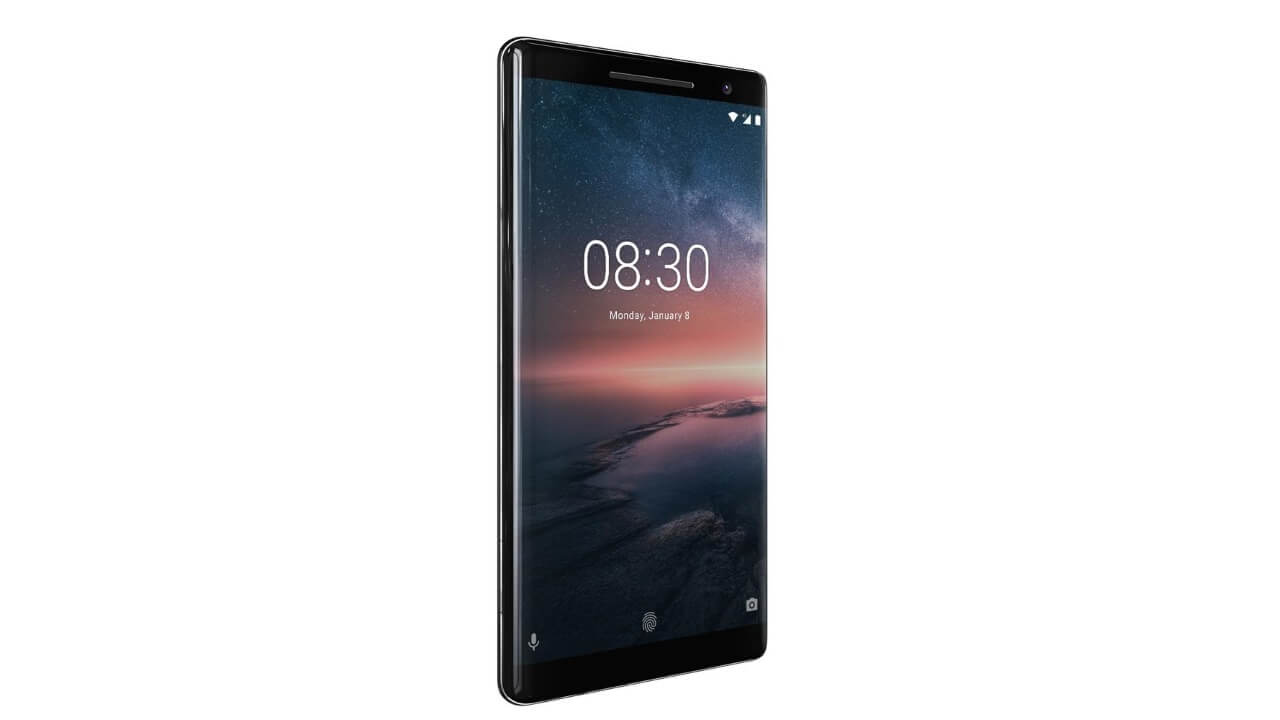 Cloveが「Nokia 8 Sirocco」予約開始