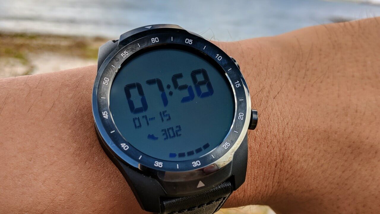 こんな感じ「Essential Mode」超低消費電力機能【TicWatch Pro Tips】