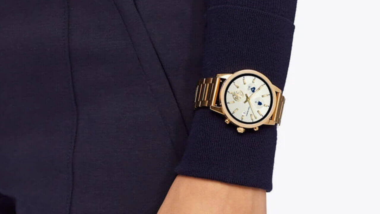 Tory Burch Gigi Display