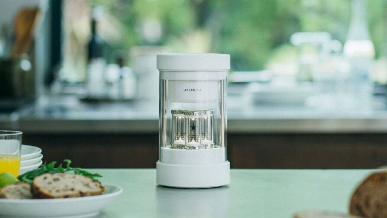 人気Bluetoothスピーカー「BALMUDA The Speaker」限定ホワイト9月22日発売