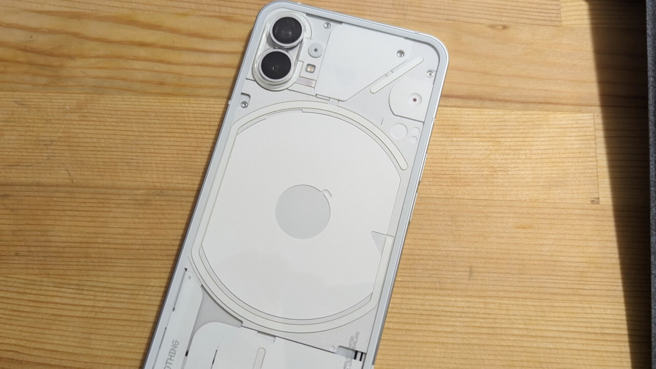 「Phone (1)」Nothing OS v1.1.8アップデート配信