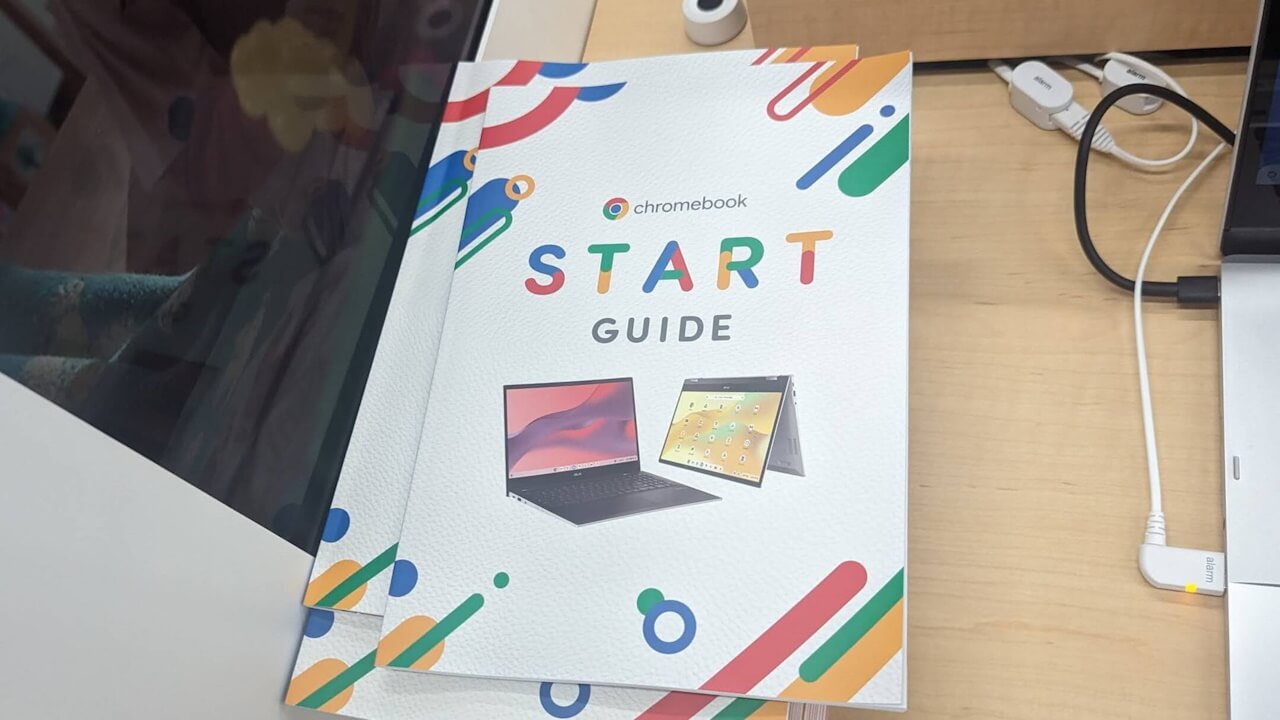70ページ！「Chromebook START GUIDE」量販店で