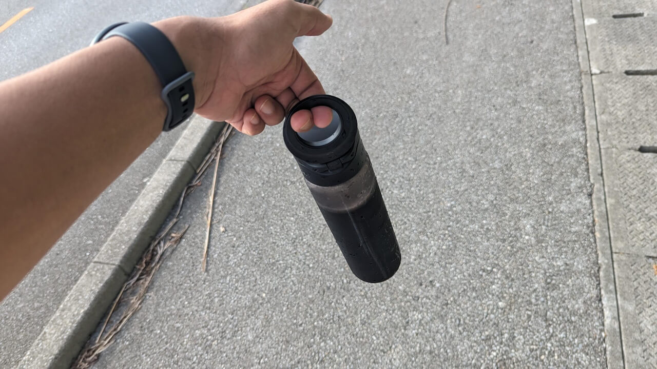 RHINOSHIELD AquaStand